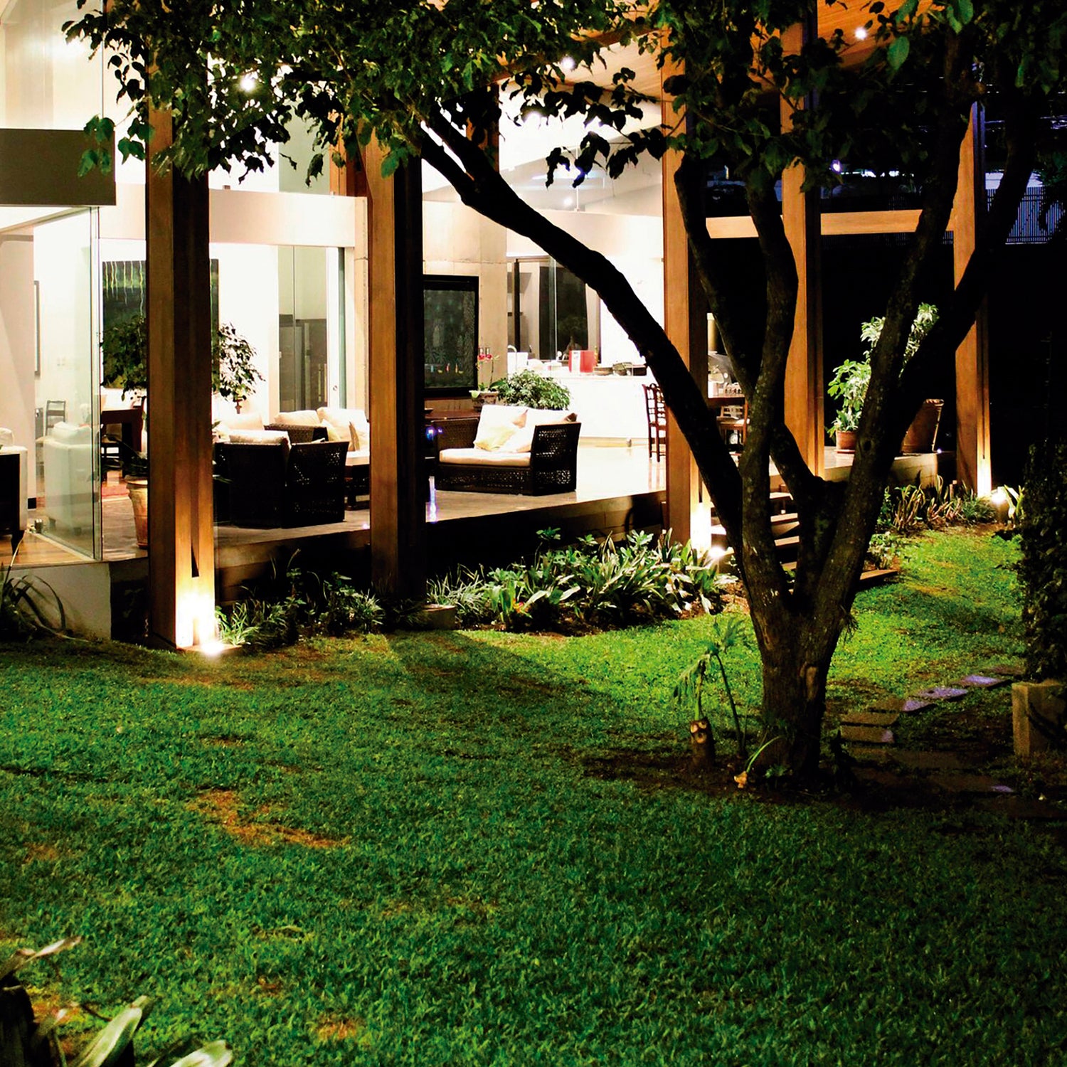FA_Bora_037A-G21X1A-30_3.jpg